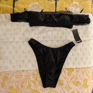 NWT Ruffle off-the-shoulder/90s Cut bikini - sz 2